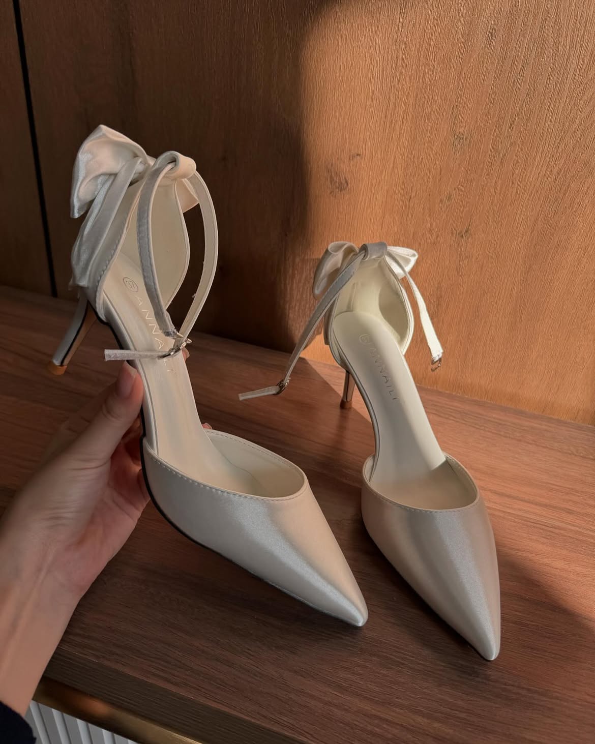 Туфли Anna Crystal Bow