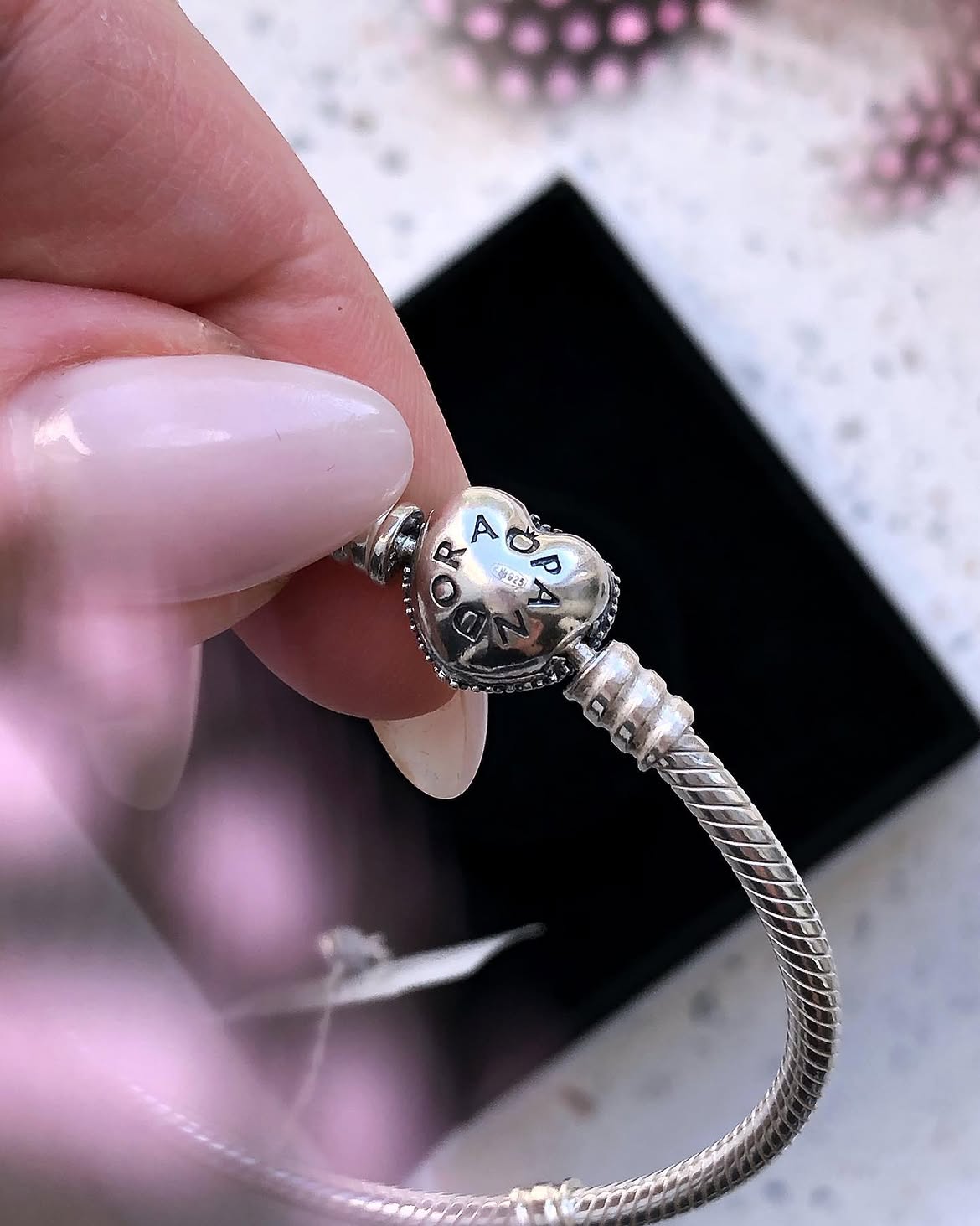Браслет Pandora Moments Heart P-Lock — Сияющее сердце