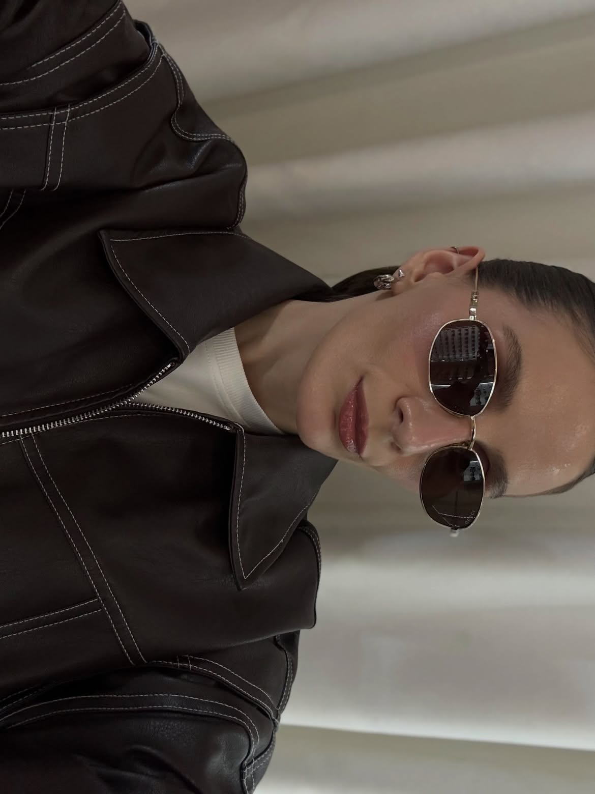 Очки Gucci Oval Metal — Золотой силуэт